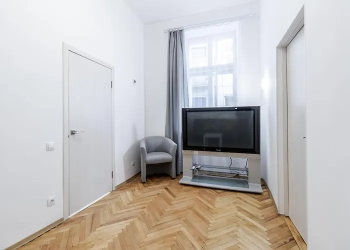 Shalom アパート リヴィウ